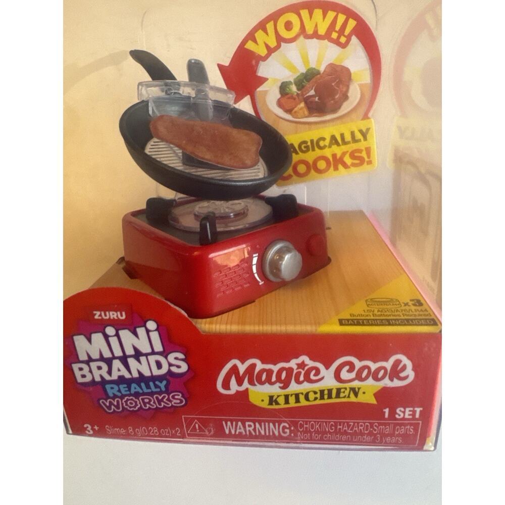 ZURU Mini Brands Really Works Magic Cook Kitchen Steak w Pan NEW - Picture 3 of 4
